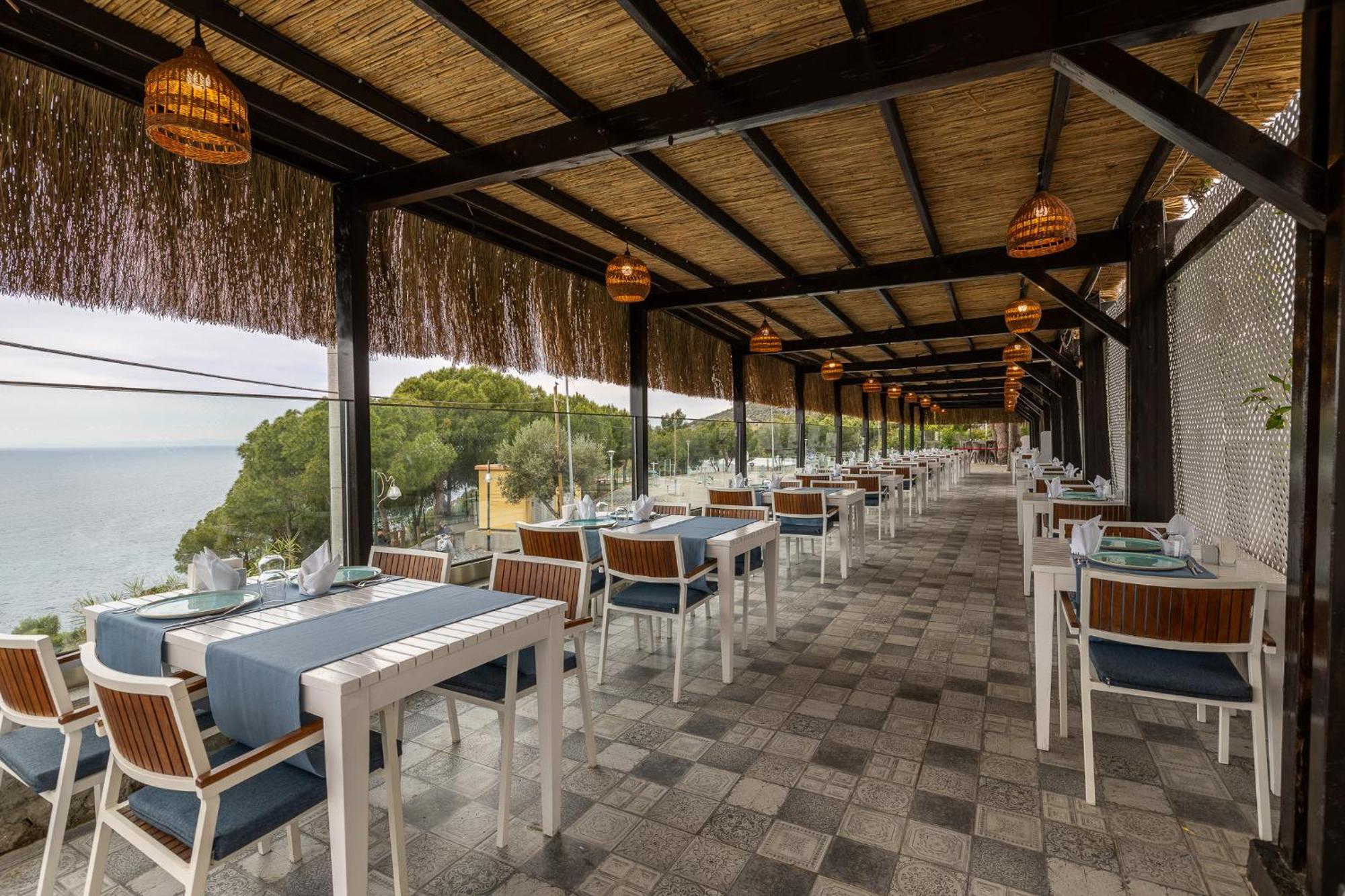 Ramada Resort Kusadasi & Golf Luaran gambar Restaurant